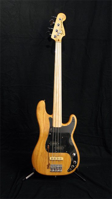 Fender Precision Fretless Bass