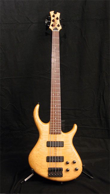 Tobias T5